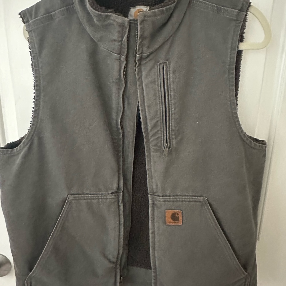 Carhartt Gray Vest.  Size medium. Worn once!